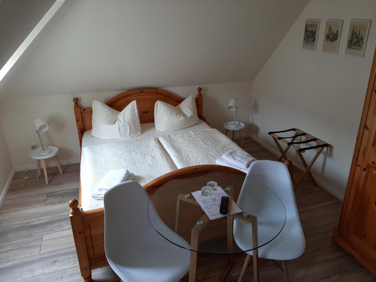 Garni Am Fliederberg Hotel Schwerin  Eksteriør billede