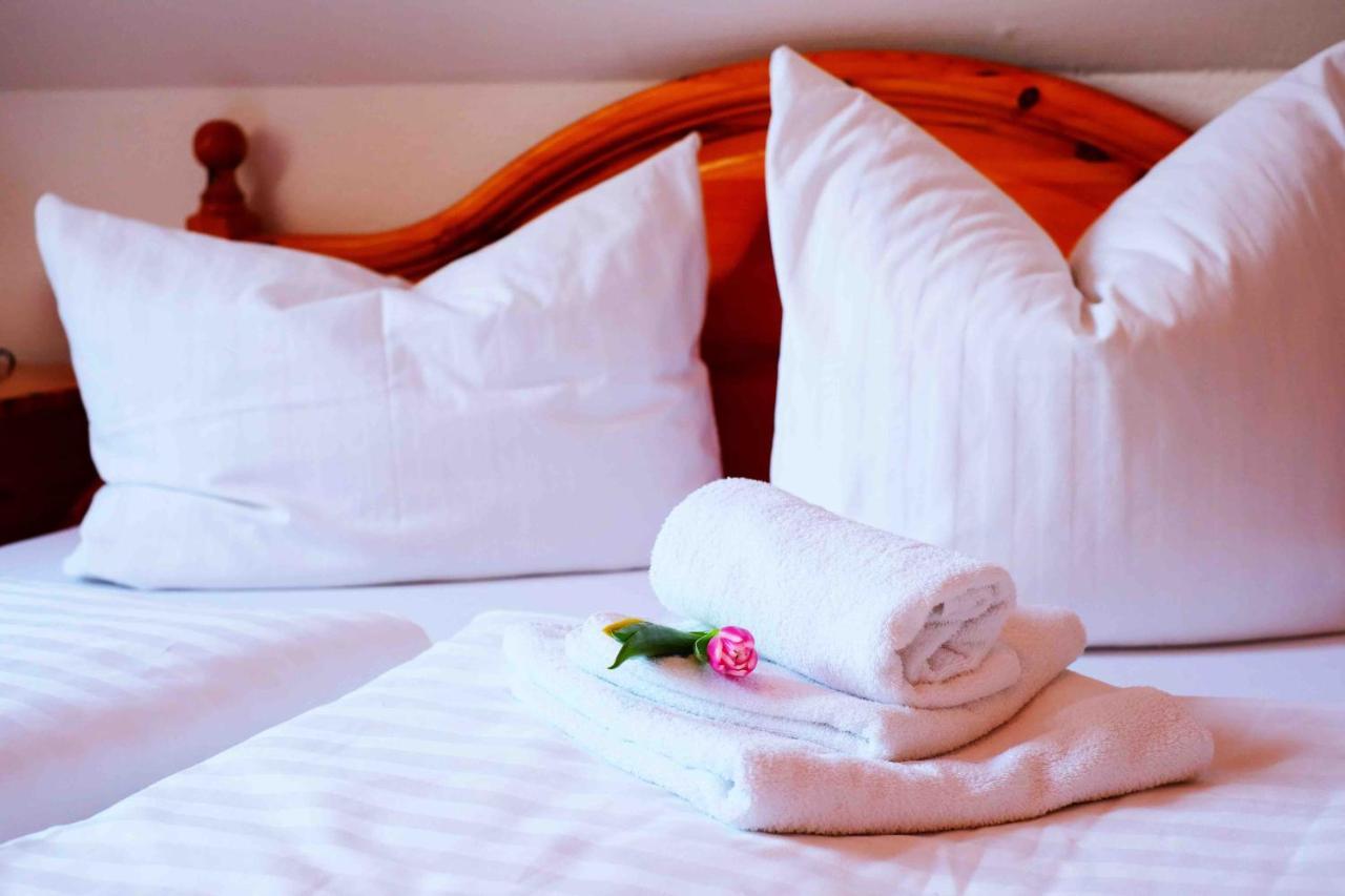 Garni Am Fliederberg Hotel Schwerin  Eksteriør billede